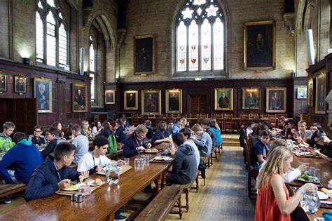 Oxford University Balliol college convert historic dining hall to keep student safe from ...