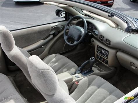 2002 Pontiac Sunfire Interior