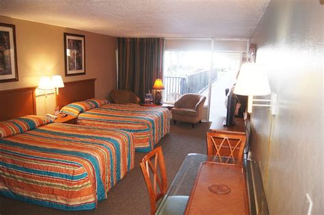 Book The Oceanfront Viking Motel in Myrtle Beach | Hotels.com