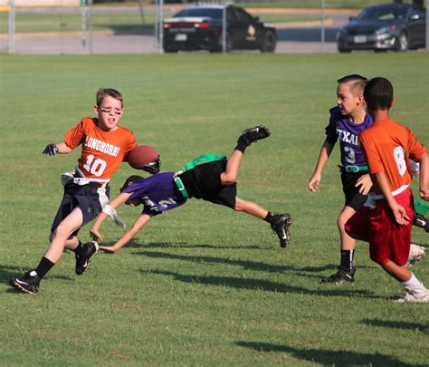 PHOTOS: Youth Flag Football – The Flash Today || Erath County