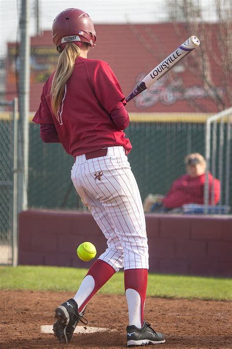 City College softball sweeps double-header – Sac City Express