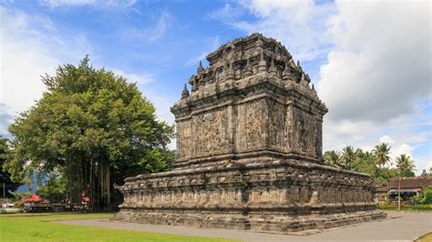 Candi Mendut di Magelang | Atourin