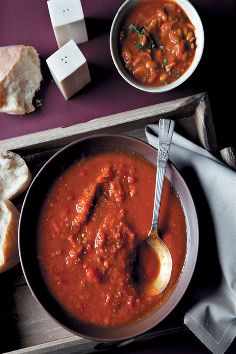 Spicy tomato soup with chakalaka | Food & Home Magazine