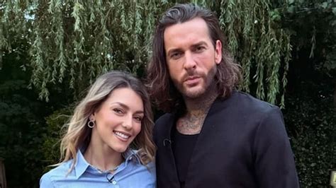 Strictly's Pete Wicks probed about romance with Jowita Przystał | HELLO!