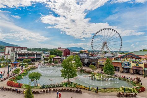 The Island in Pigeon Forge, TN - Family Entertainment Center