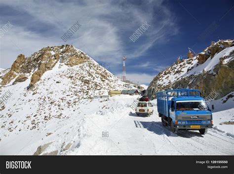 KHARDUNG LA PASS, Image & Photo (Free Trial) | Bigstock