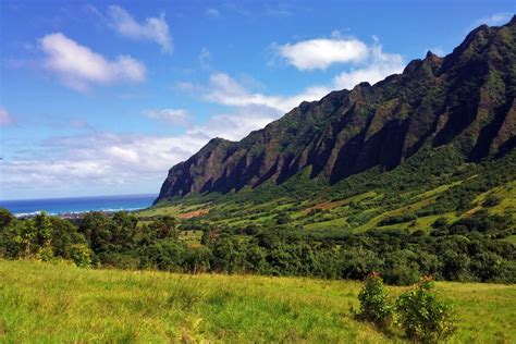 Ka'a'awa Valley