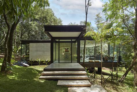 Gallery of Glass House / Ângela Roldão Arquitetura - 1