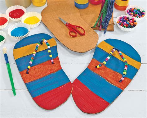 Cardboard Flip-Flops - Colorations®