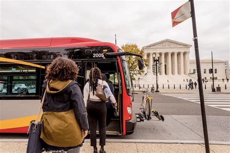 Get Around Washington on the DC Circulator