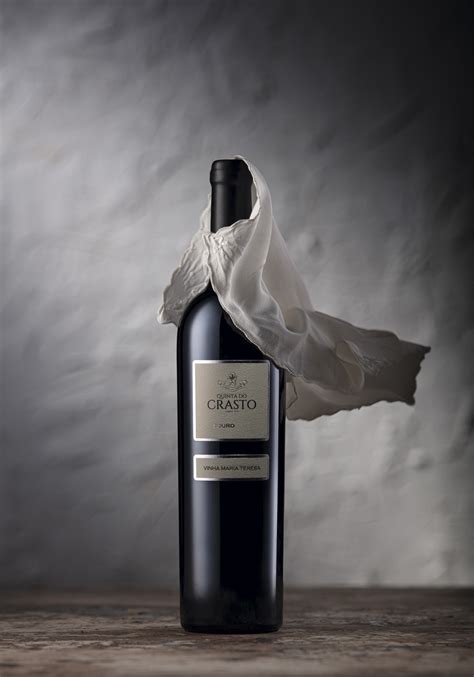 100 GREAT PORTUGUESE WINES on Behance