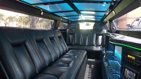 Chrysler 300 Stretch Limo — Divine Limousine