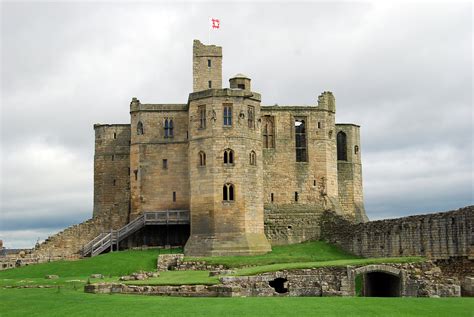 Great Castles - Ghosts of Warkworth Castle