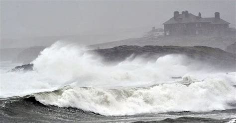 Severe winds and heavy rain as 'Storm Georgina' hits North Wales - as it happened - Daily Post