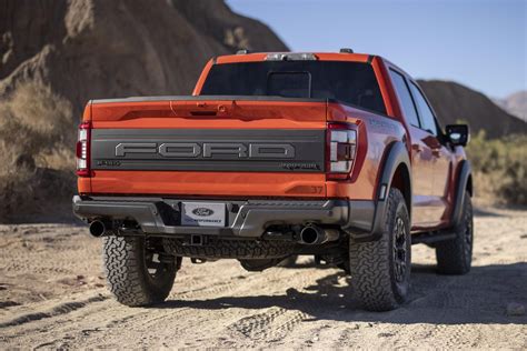 2021 Ford F-150 Raptor V6 unveiled, Raptor R V8 coming next year | CarExpert