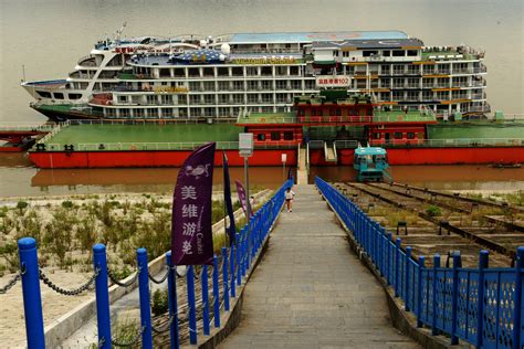 Yangtze River Cruise Adventure - Quirky Cruise