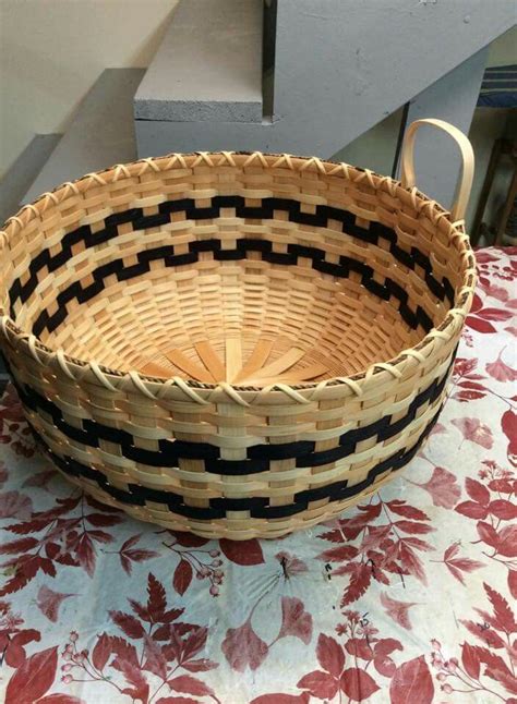 Pin on baskets | Basket weaving, Basket weaving patterns, Basket