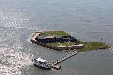 Fort Sumter Tours | Charleston Area CVB