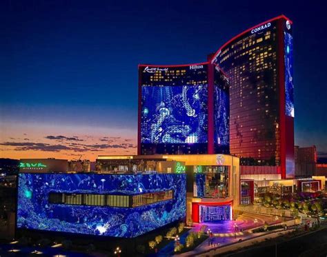 Resorts World Parking Fees & Directions 2023