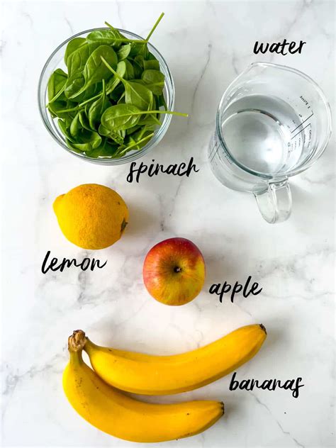 Detox Spinach Green Smoothie - Vibrant plate