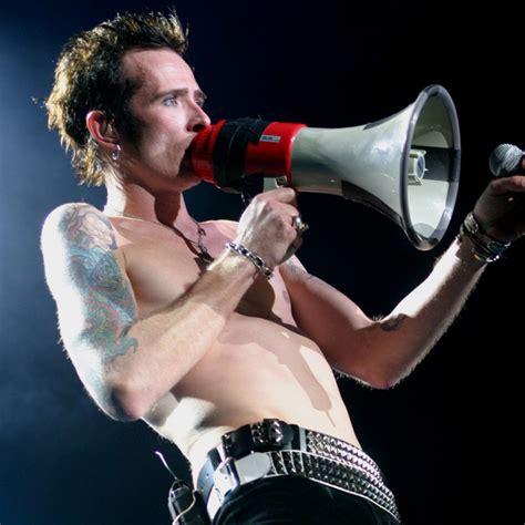 Scott Weiland: genres, songs, analysis and similar artists - Chosic