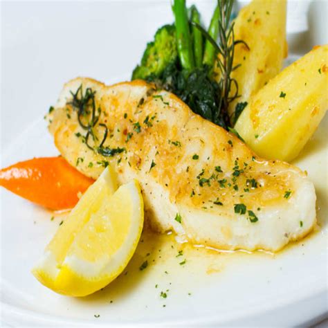 Grilled Fish in Lemon Butter Sauce Recipe: How to Make Grilled Fish in Lemon Butter Sauce