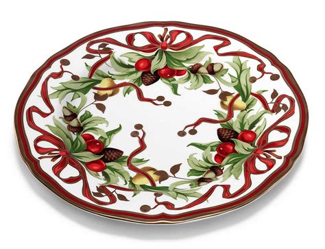 Christmas China Patterns for the Holiday Table | Flower Magazine