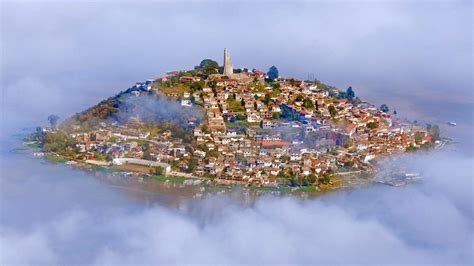 Lake Patzcuaro, Janitzio Island, Mexico, city, fog, houses Wallpaper | 1366x768 resolution ...