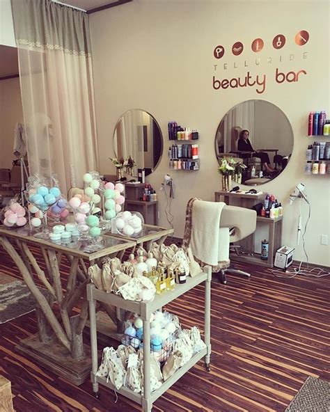 Welcome to Telluride Beauty Bar! The luxury salon providing blow outs, manicures pedicures, mink ...