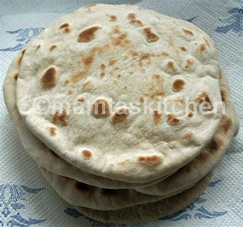 Tandoori Roti - 1, Indian Bread Made in An Oven or Tandoor | Recipe | Tandoori roti, Roti recipe ...