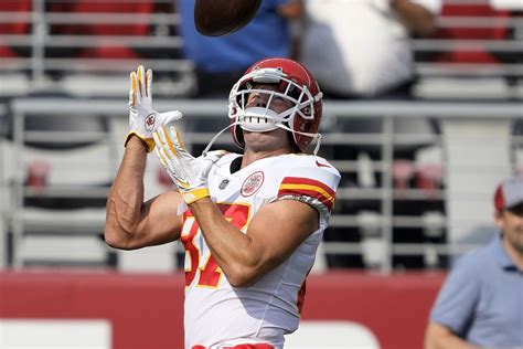 Travis Kelce fantasy football profile: 2021 projections for No. 11 in ...