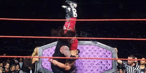 The Fascinating History Of The Undertaker's Tombstone Piledriver Move