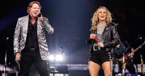 Vídeo: Axl Rose canta "Welcome To The Jungle" com Carrie Underwood - A ...