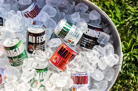 10 Best Canned Cocktails in 2020 | Our Favorite Summer Cocktails in Cans | Decor Trends & Design ...