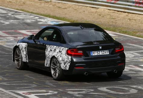 Two M2s caught on video - How about that exhaust sound? | BimmerFest BMW Forum