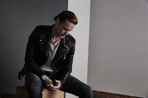 Sam Heughan Photoshoot - Sam Heughan Photo (39558338) - Fanpop