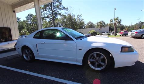 Video: 2003 Ford Mustang GT In-Depth Tour - Mustang Specs