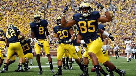 Central Michigan vs. Michigan Final Score: Wolverines coast to easy win ...