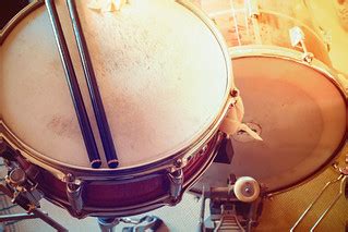 Snare And Kick | Part of an old drum kit, closeup of snare w… | Flickr