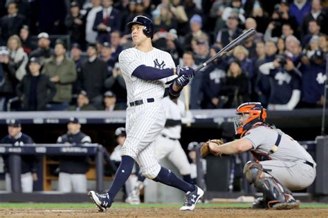 New York Yankees Put a Boogie Down Beat Down on Astros (Highlights)