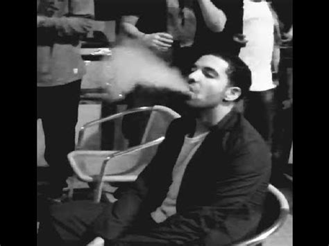 Drake Smoking Hookah - YouTube