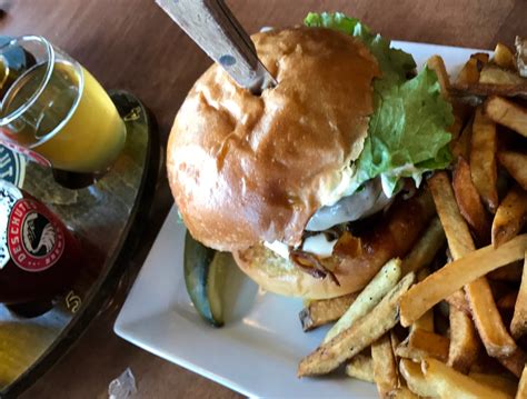 Bend Restaurants: 3 great spots to eat downtown