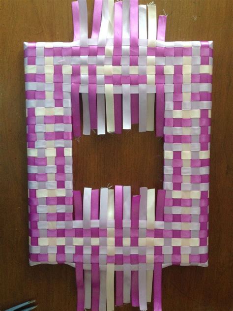 Woven Ribbon Frame - DIY | Diy frame, Frame, Crafts