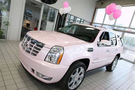 Mary Kay rewards local consultant with pink Cadillac hybrid SUV | Business | herald-dispatch.com