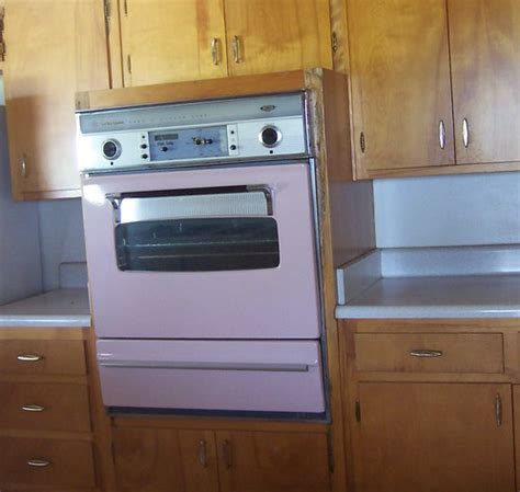Pink Whirlpool Wall Oven | Flickr - Photo Sharing!