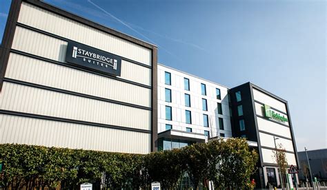 STAYBRIDGE SUITES LONDON - HEATHROW BATH ROAD - Updated 2021 Prices ...