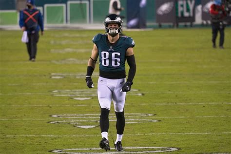 Zach Ertz's Contract Details, Salary Cap Impact, and Bonuses