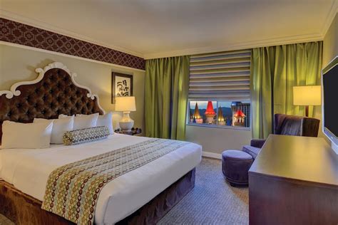 Excalibur Hotel & Casino Reviews, Deals & Photos 2024 - Expedia