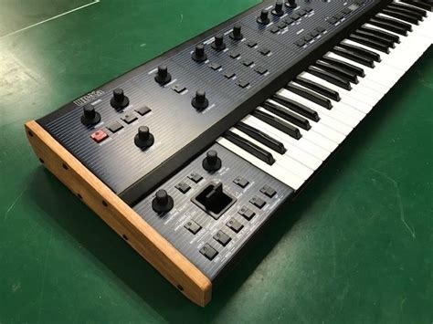 MATRIXSYNTH: New Behringer UB-Xa Pics