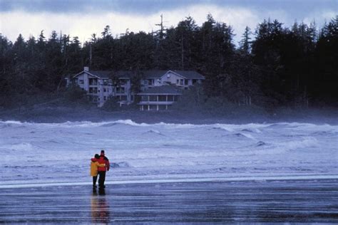 13 Awesome Things to Do in Tofino - Must Do Canada